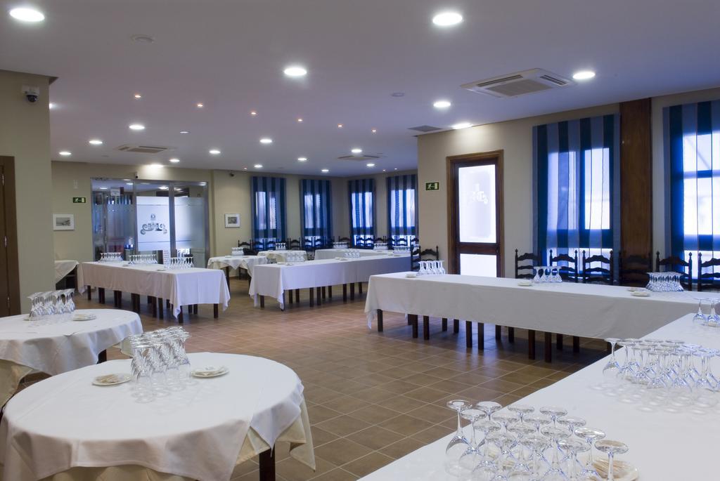 Hotel Cariñena المظهر الخارجي الصورة